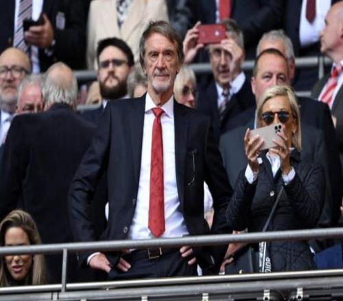 足坛风云预,维拉险赢曼,利物浦对热,世界杯竞猜,2026世界杯,竞猜策略,赛事分析,实时更新