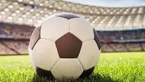 《篮球盛宴：森林狼巅峰对决马刺，解码经典战局！》